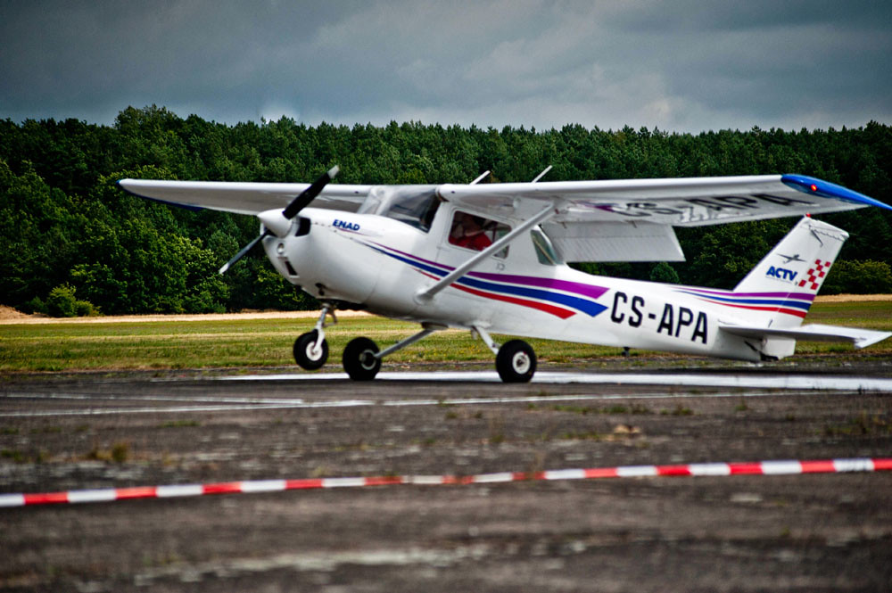 Rally Flying aircraft on the runway
